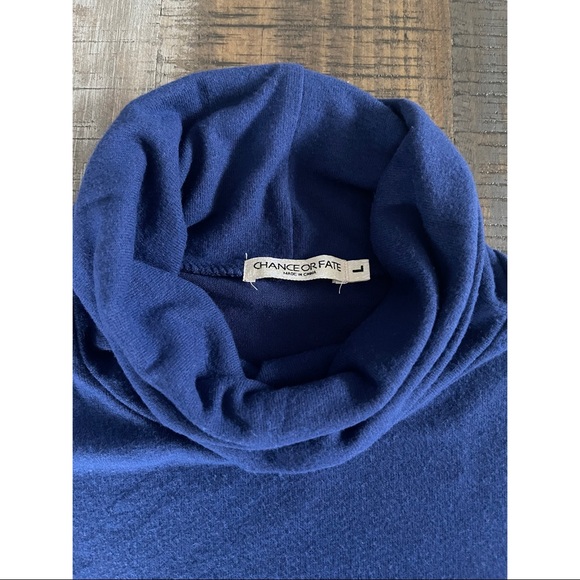 Blue Sweater - Picture 2 of 5